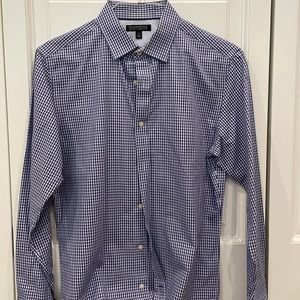 Banana republic non-iron tailored slim fit. Medium